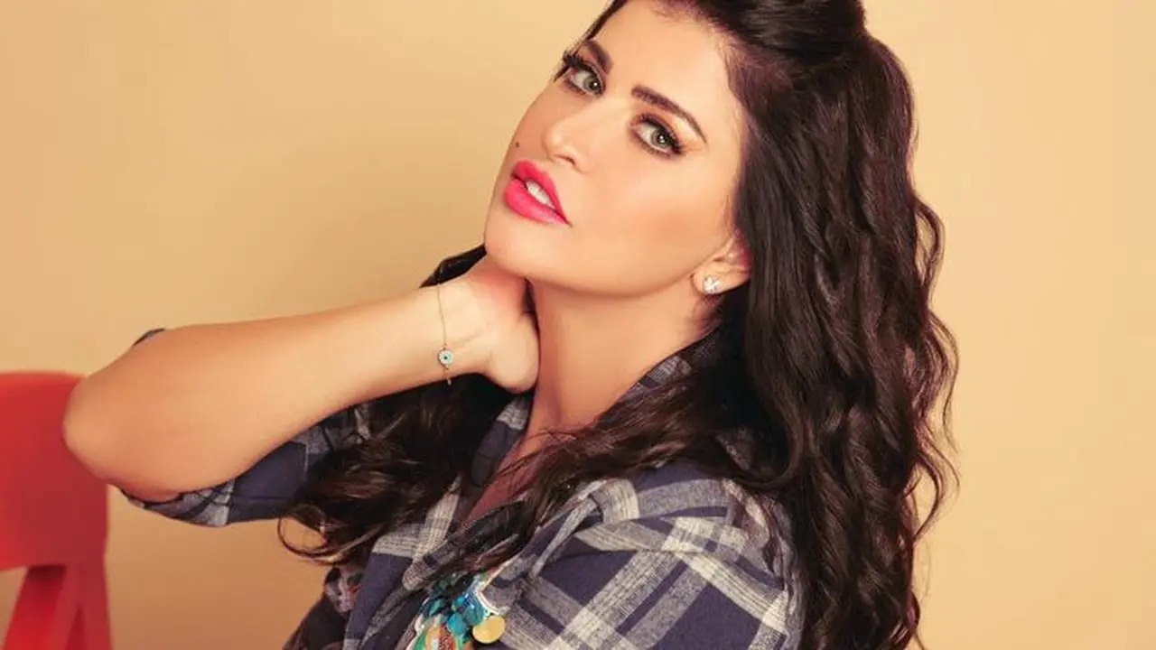 تطورات درامية في مسلسل اللون الأزرق مع تحسن حالة حمزة وقرار أدهم